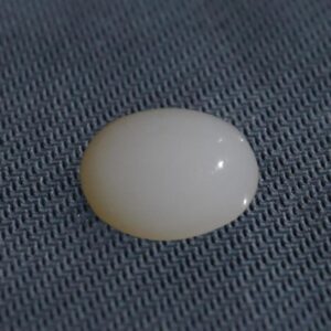 White Aqeeq stone benefits