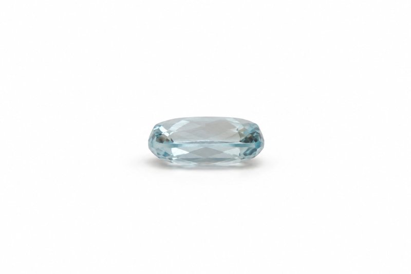 Blue Topaz in Urdu